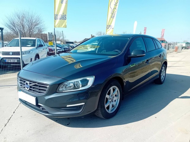 Volvo V60 2.4 D [D5] Kinetic Friss Vezrls.SZE...